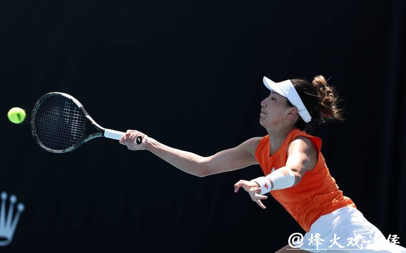 王欣瑜上演逆转好戏 首次闯入澳网女单32强 王欣瑜上演逆转好戏 首次闯入澳网女单32强