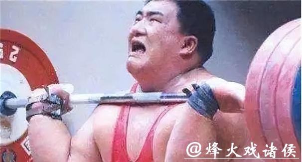 亚洲第一大力士才力:为国争光勇夺60多个冠军,退役后当保安 亚洲第一大力士才力:为国争光勇夺60多个冠军,退役后当保安