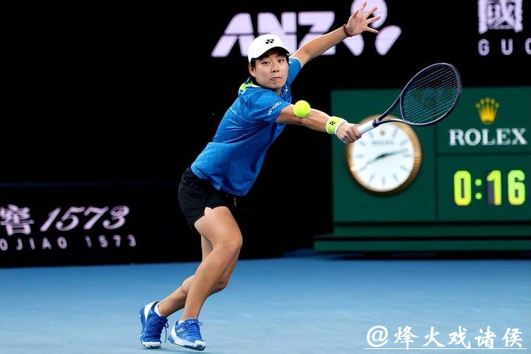 挺进澳网次轮将战萨巴伦卡,白卓璇的勇气,靠自己打出来 挺进澳网次轮将战萨巴伦卡,白卓璇的勇气,靠自己打出来